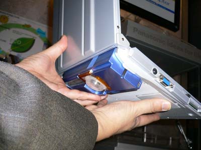 Laptop na ogniwo paliwowe