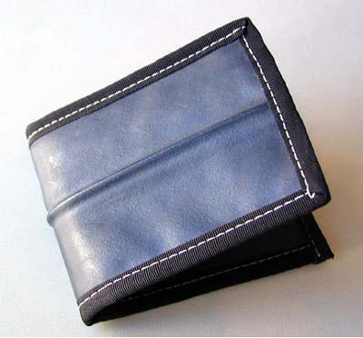 Recykling - Portfel zrobiony z dętki